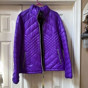 Tek Gear puffer style jacket